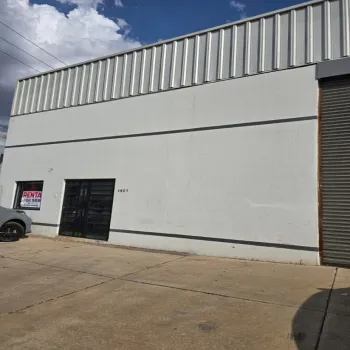 Bodega En Renta,Cuatro Caminos,Mario Navarro Franco 1601, Tepatitlán de Morelos, Jalisco 47656,2 Baños,Mario Navarro Franco,1,pgBWmMM