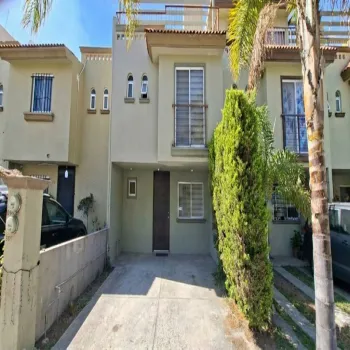 Casa En Venta,SAN SEBASTIAN EL GRANDE,AV. JESUS MICHEL GONZALEZ 300, Tlajomulco de Zúñiga, Jalisco 45650, 4 Habitaciones,4 Baños,AV. JESUS MICHEL GONZALEZ,3,pLyqjCo