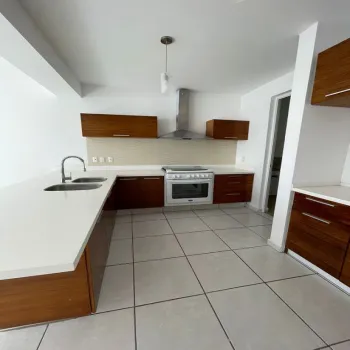 Casa En Renta,Zona Real,Avenida Paseo de La Luna 1150, Zapopan, Jalisco 45134, 3 Habitaciones,2 Baños,Avenida Paseo de La Luna,1,pjCoROR