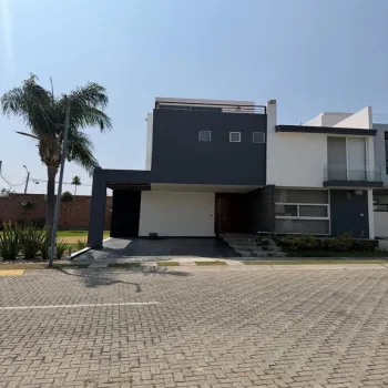 Casa En Venta,santa anita,Avenida Arbolada Bosques de Santa Anita 410, Tlajomulco de Zúñiga, Jalisco 45640, 5 Habitaciones,5 Baños,Avenida Arbolada Bosques de Santa Anita,1,pcUnHoi
