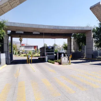 Casa En Venta,El Fortín,Avenida del Bronce 375 36, Zapopan, Jalisco 45066, 3 Habitaciones,3 Baños,Avenida del Bronce,3,pfQeqMn