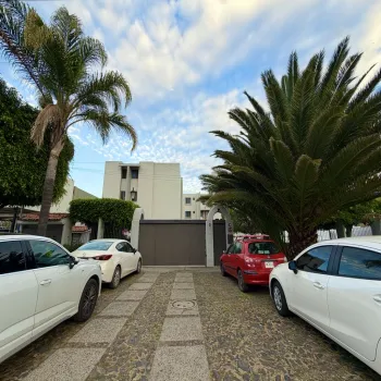 Departamento En Venta,Jardines de Guadalupe,Avenida Patria 637 piso 4, Zapopan, Jalisco 45030, 3 Habitaciones,2 Baños,Avenida Patria,1,pHAiFyQ