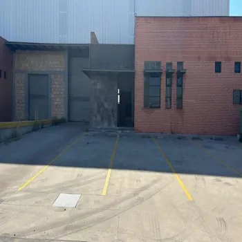 Bodega En Renta,Centro,Avenida Prolongación Lopez Mateos Sur 18000, Tlajomulco de Zúñiga, Jalisco 45640,5 Baños,Avenida Prolongación Lopez Mateos Sur,1,pOgHEt3