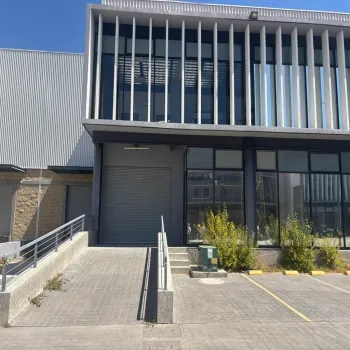 Bodega En Renta,Carretera a San Isidro Mazatepec 4978, Tlajomulco de Zúñiga, Jalisco 45640,5 Baños,Carretera a San Isidro Mazatepec,1,p6Tg0ow