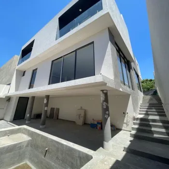 Casa En Venta,Boulevard Valle Imperial 749, Zapopan, Jalisco 45134, 3 Habitaciones,4 Baños,Boulevard Valle Imperial,2,p9P6NhJ