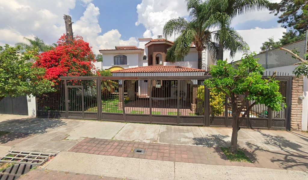 Ciudad Bugambilia Remanso de los Laureles 5 Habitaciones