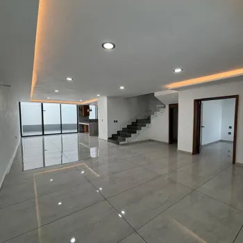 Casa En Venta,La Cima,Avenida de la Mancha 293, Zapopan, Jalisco 45134, 3 Habitaciones,5 Baños,Avenida de la Mancha,3,pbc6eKl