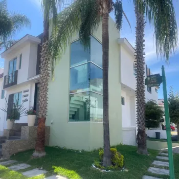Casa En Renta,Jardín Real,Jardin De las Parotas Norte 505 44, Zapopan, Jalisco 45136, 3 Habitaciones,4 Baños,Jardin De las Parotas Norte,1,pZiiyCn