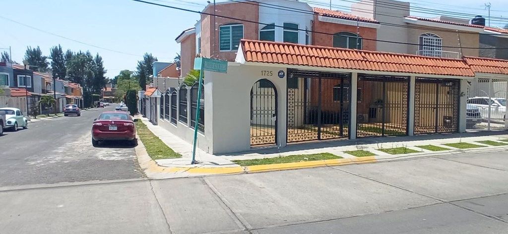 Centinela I Avenida Valle de San Isidro 4 Habitaciones