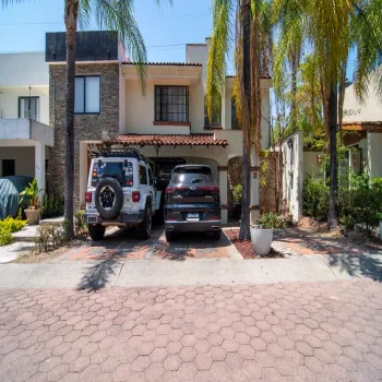 Casa En Venta,Parque Regency,Avenida Naciones Unidas 5859, Zapopan, Jalisco 45117, 4 Habitaciones,2 Baños,Avenida Naciones Unidas,1,pTdymjK