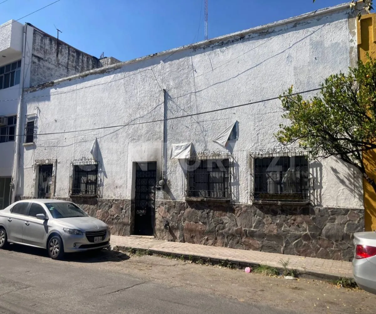 Casa En Venta,Americana,Penitenciaria 618, Guadalajara, Jalisco 44160, 9 Habitaciones,1 Baño,Penitenciaria,1,564342