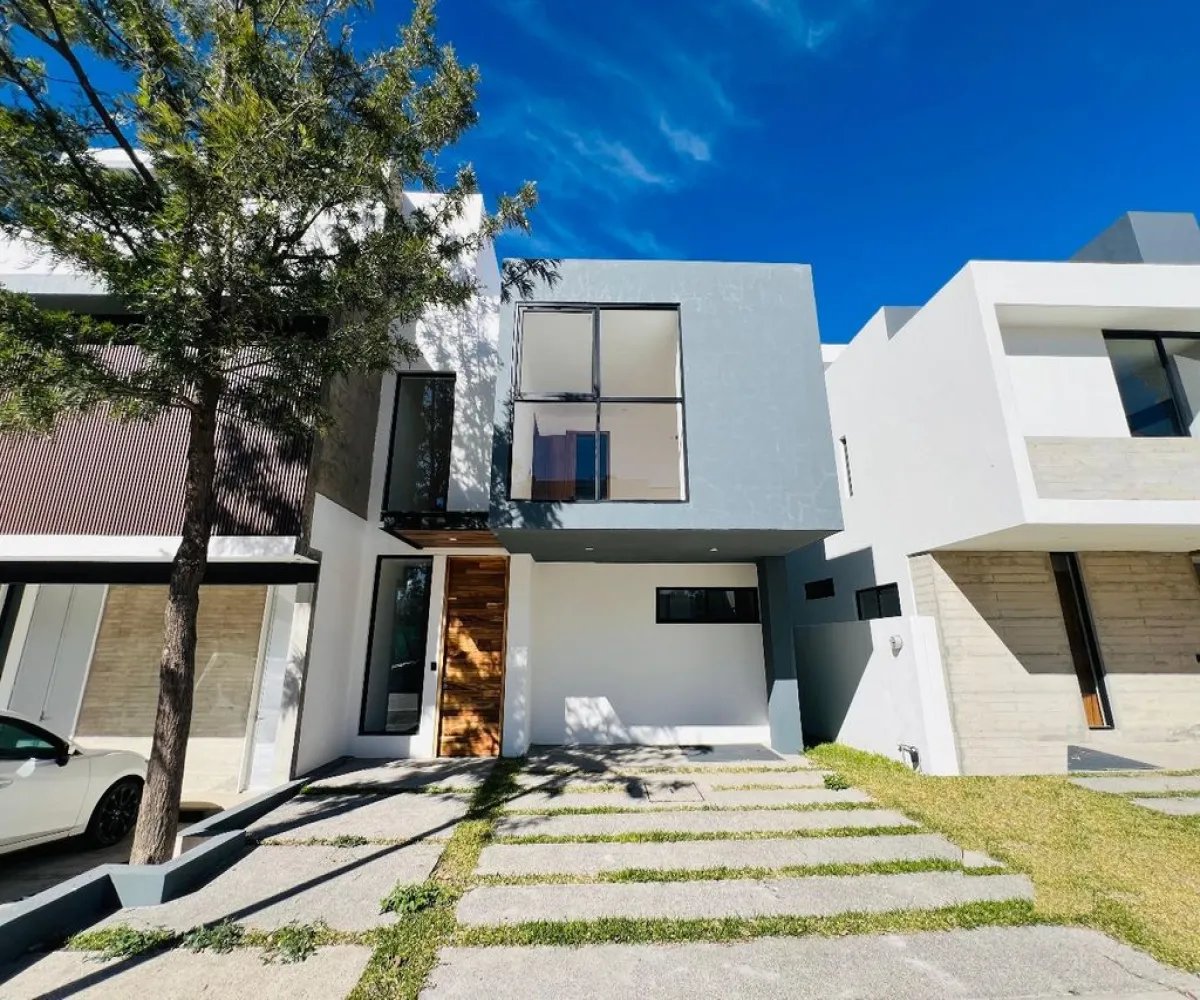 Casa En Venta,Bosques Vallarta,AV DE LA PRIMAVERA 1818, Zapopan, Jalisco 45222, 4 Habitaciones,4 Baños,AV DE LA PRIMAVERA ,3,p2wTTWn