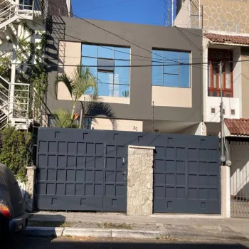 Casa En Venta,Arcos Vallarta Sur,Nicolás Puga 20, Guadalajara, Jalisco 44500, 5 Habitaciones,2 Baños,Nicolás Puga,2,214889