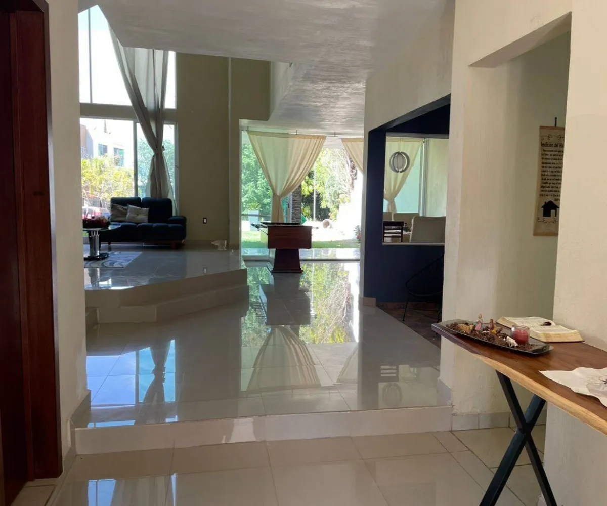 Casa En Venta,Ciudad Bugambilia,Av Reno Poniente 3725, Zapopan, Jalisco 45237, 4 Habitaciones,4 Baños,Av Reno Poniente,3,565186