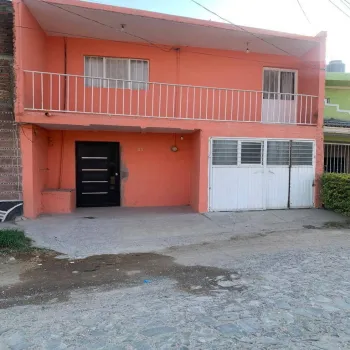 Casa En Venta,Los Puestos,LOS PINOS 33, Tlaquepaque, Jalisco 45638, 3 Habitaciones,2 Baños,LOS PINOS,454186