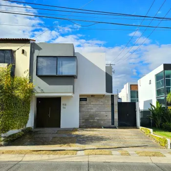 Casa En Renta,San Agustín,Cto. Baluarte 0, Tlajomulco de Zúñiga, Jalisco 45645, 3 Habitaciones,4 Baños,Cto. Baluarte,2,pQyMEBI