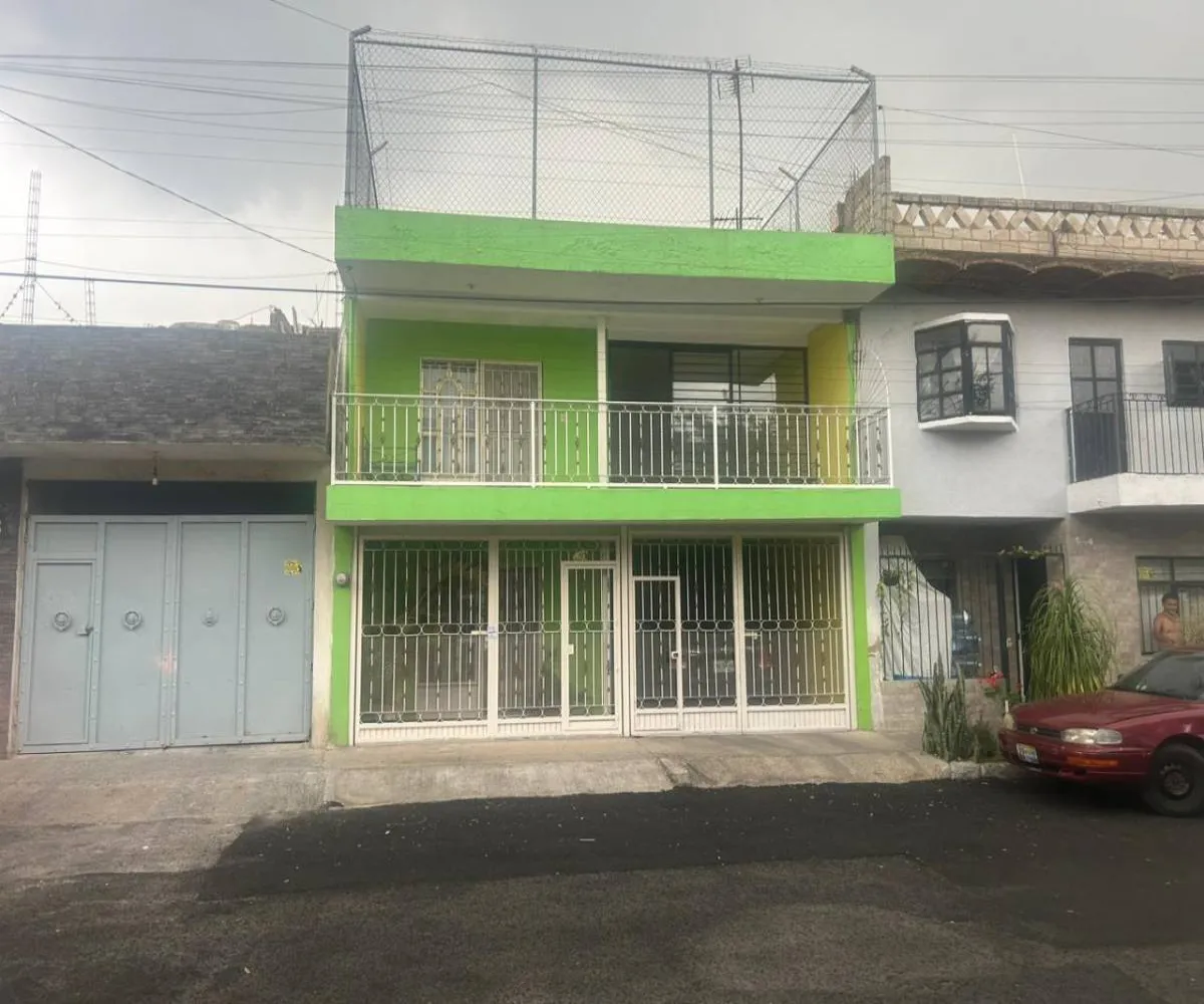 Casa En Venta,Beatriz Hernández,luis peniche 3658, Guadalajara, Jalisco 44760, 4 Habitaciones,2 Baños,luis peniche,2,618122