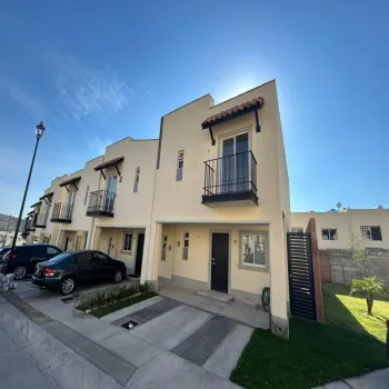 Casa En Venta,Alta California Residencial,Boulevard El Centro (Coto 13) 414, Tlajomulco De Zúñiga, Jalisco 45640, 3 Habitaciones,2 Baños,Boulevard El Centro (Coto 13),2,628301