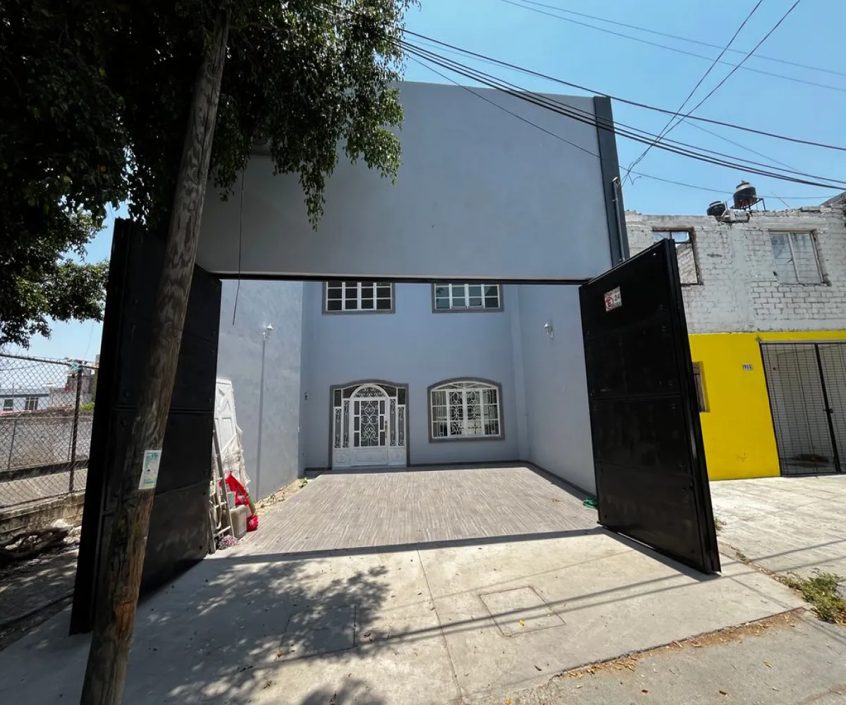 Casa En Venta,Valentín Gómez Farias,TRINIDAD ARVIZU 3951, Guadalajara, Jalisco 44977, 4 Habitaciones,3 Baños,TRINIDAD ARVIZU ,3,p9NzhiY