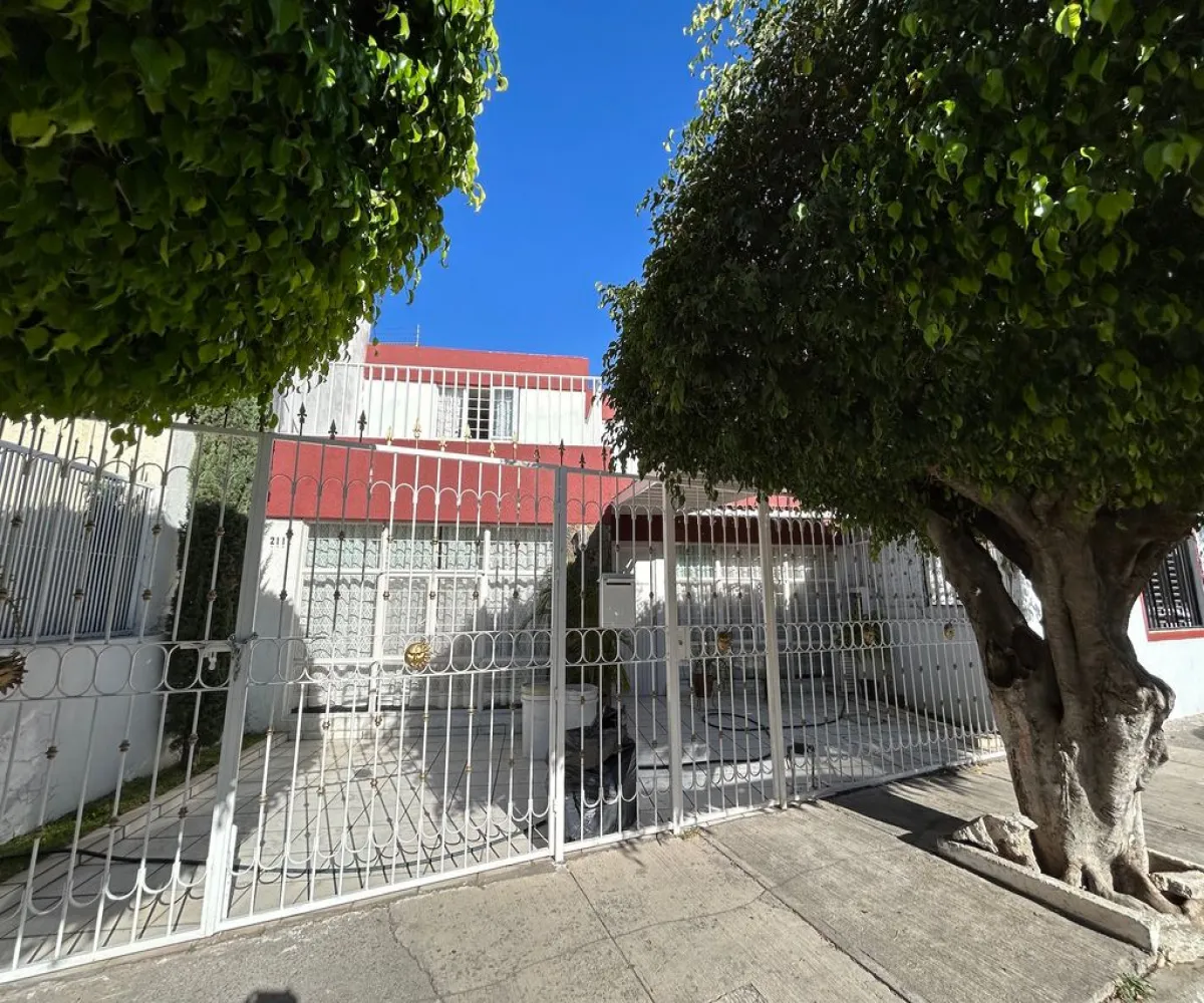 Casa En Venta,Jardines Alcalde,Esteban Baca Calderon 2112, Guadalajara, Jalisco 44298, 6 Habitaciones,3 Baños,Esteban Baca Calderon,2,ph3C12D