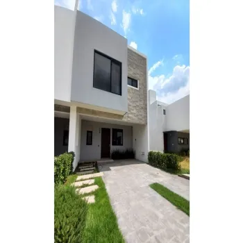 Casa En Venta,San Agustín,Av. Vuelo de las Grullas 200, Tlajomulco De Zúñiga, Jalisco 45645, 3 Habitaciones,4 Baños,Av. Vuelo de las Grullas,3,660050