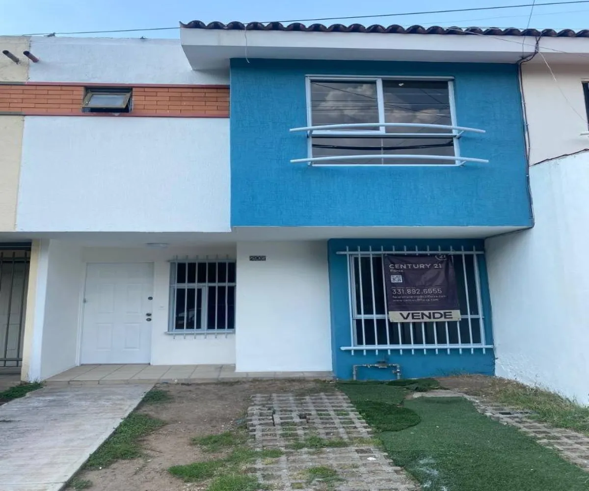 Casa En Venta,Parques Del Bosque,AV. AGRICOLA 2905, Tlaquepaque, Jalisco 45609, 4 Habitaciones,3 Baños,AV. AGRICOLA,2,661413