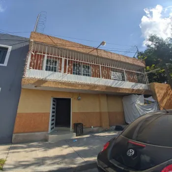 Casa En Venta,Polanco Oriente,Rafael Lozada 3595, Guadalajara, Jalisco 44960, 4 Habitaciones,2 Baños,Rafael Lozada,2,pYpcGnv