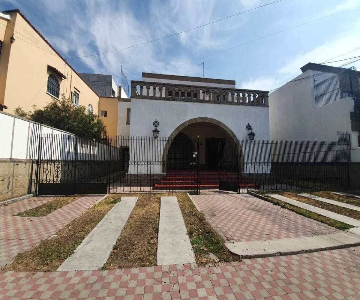 Casa En Renta,Americana,Efrain Gonzalez Luna 1854, Guadalajara, Jalisco 44160, 4 Habitaciones,4 Baños,Efrain Gonzalez Luna,2,680172