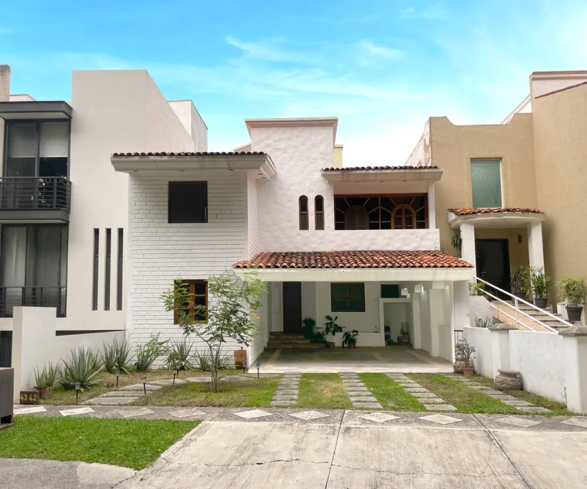 Casa En Venta,Country Club,Avenida Manuel Ávila Camacho 2659 42, Guadalajara, Jalisco 44610, 3 Habitaciones,4 Baños,Avenida Manuel Ávila Camacho,2,pDYGaFb