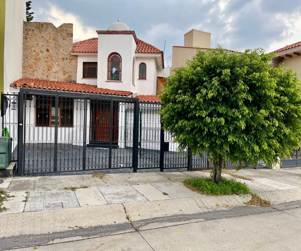 Casa En Venta,Fracc Ciudad Bugambilia,Remanso de Las Gladiolas 1111, Zapopan, Jalisco 45237, 4 Habitaciones,4 Baños,Remanso de Las Gladiolas,2,pWiQaiF