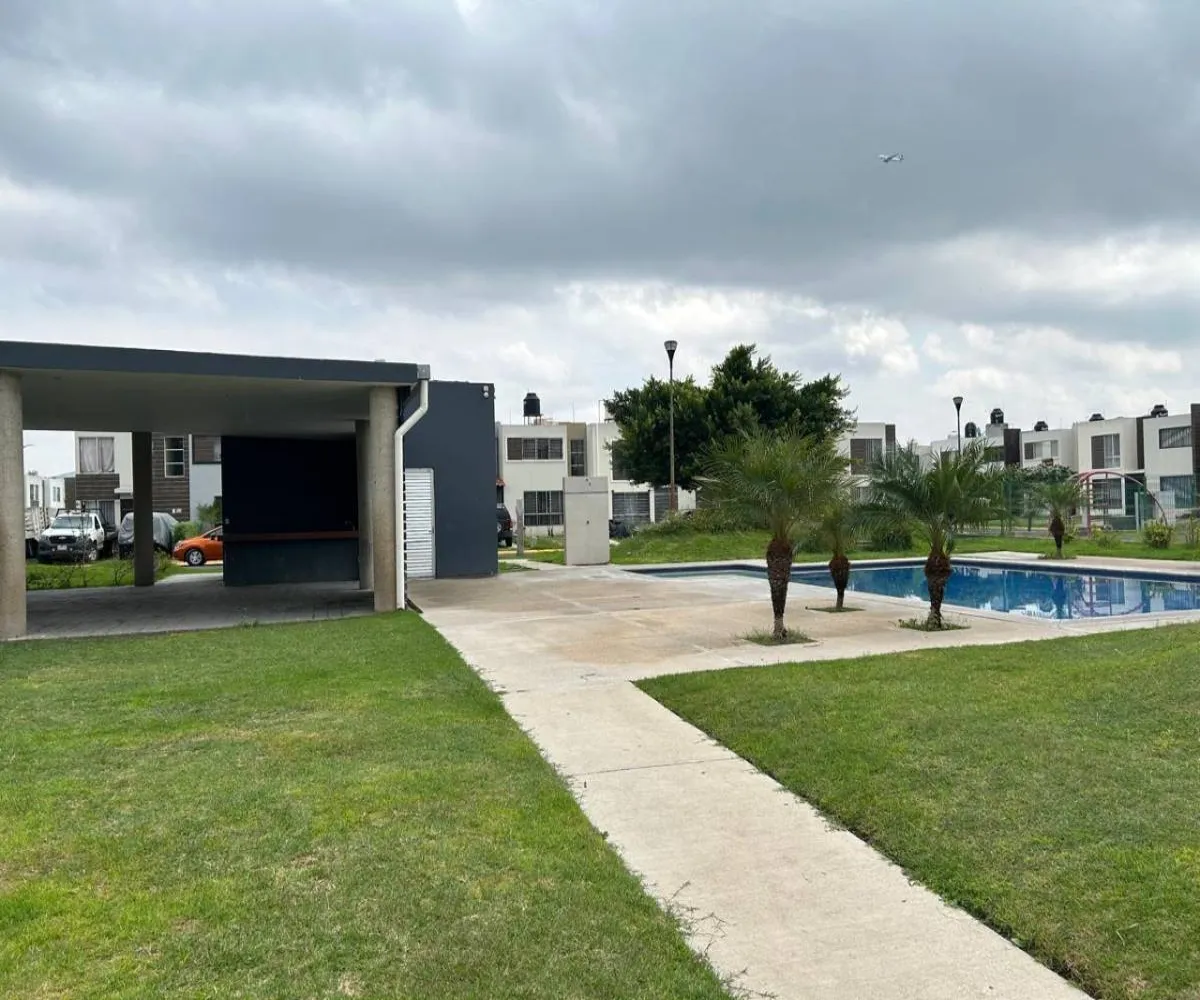 Casa En Venta,Real Del Valle 3ra Seccion,Fuentes del Poeta 141 - 107, Tlajomulco De Zúñiga, Jalisco 45654, 3 Habitaciones,2 Baños,Fuentes del Poeta,2,683592