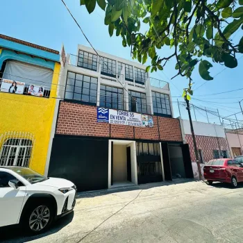 Departamento En Venta,Analco,5 de Mayo 621, Guadalajara, Jalisco 44450, 1 Cuarto,1 Baño,5 de Mayo,4,puouCLu