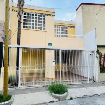 Casa En Renta,Jardines Del Country,Mercaderes 2192, Guadalajara, Jalisco 44210, 3 Habitaciones,3 Baños,Mercaderes,2,685300