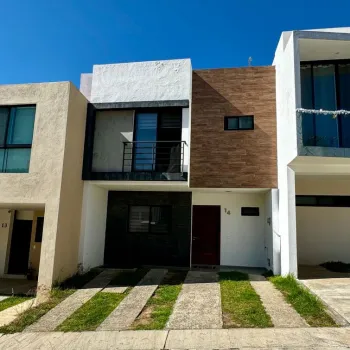 Casa En Venta,Valle Imperial,Privada Parota 100 14, Zapopan, Jalisco 45134, 3 Habitaciones,2 Baños,Privada Parota,2,pX8eXAI