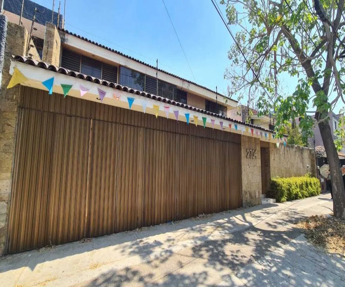 Casa En Venta,Lomas De Guevara,Manuel Acuña 2704, Guadalajara, Jalisco 44657, 5 Habitaciones,5 Baños,Manuel Acuña,2,689881