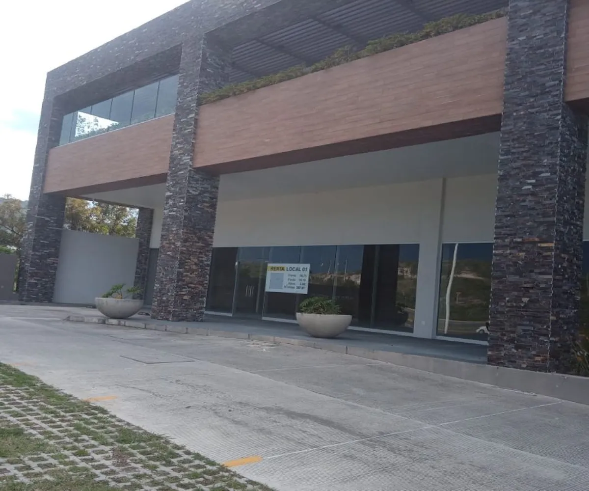 Local En Renta,El Bajío,Av. del bosque 435 L-11, Zapopan, Jalisco 45011,Av. del bosque ,pmiJ4v8