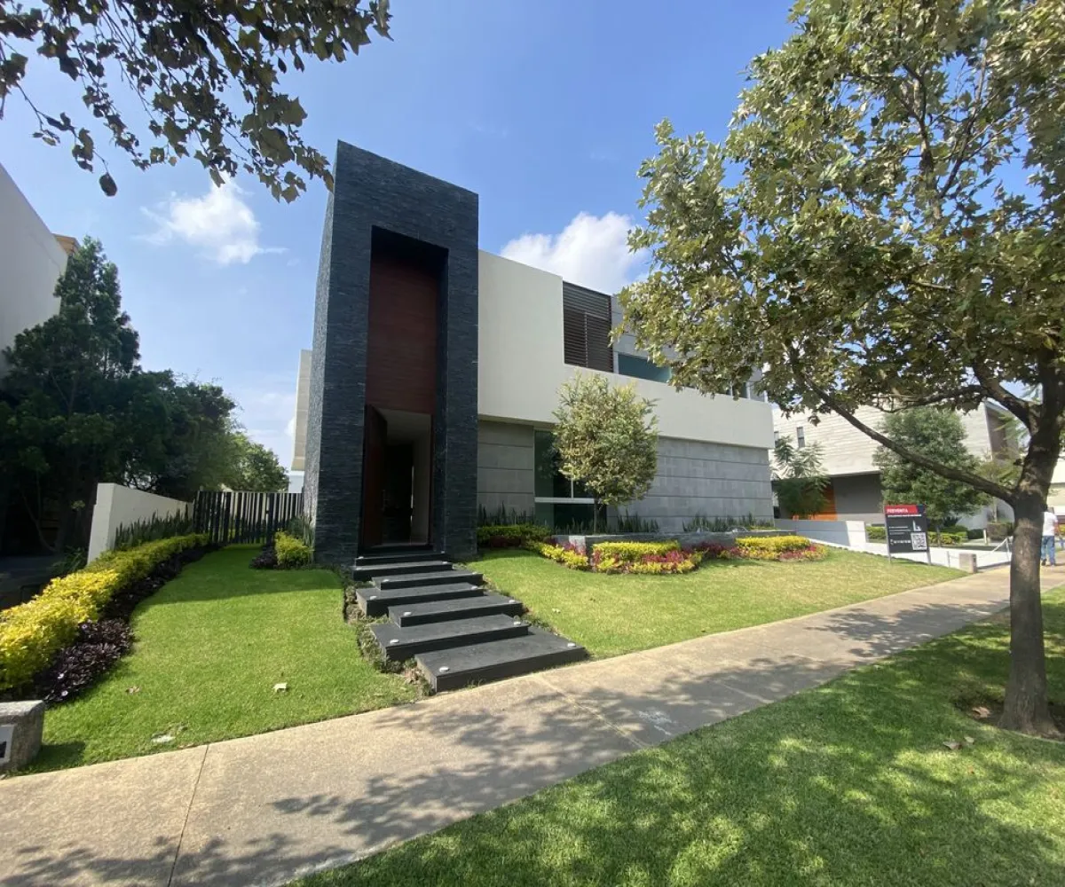 Casa En Venta,Puerta del Valle,Juan palomar y Arias 1180 48, Zapopan, Jalisco 45136, 4 Habitaciones,4 Baños,Juan palomar y Arias,2,pE3BHs3