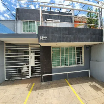 Casa En Venta,Jardines Alcalde,Avenida Fray Antonio Alcalde 1822, Guadalajara, Jalisco 44298, 8 Habitaciones,4 Baños,Avenida Fray Antonio Alcalde ,2,pl5O4IE