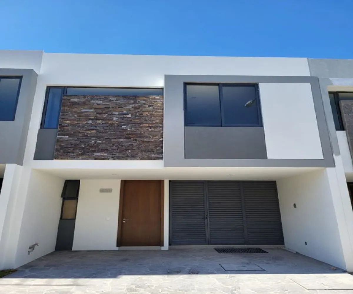 Casa En Venta,Altavista Residencial,Altavista Poniente S/N B84, Zapopan, Jalisco 45133, 4 Habitaciones,3 Baños,Altavista Poniente,3,pRnu2FA