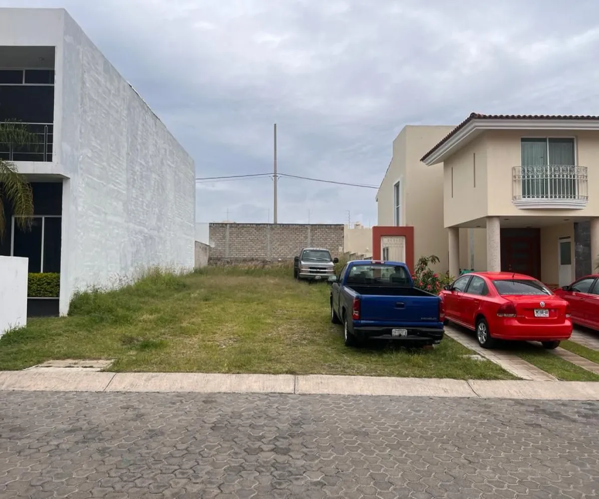 Terreno En Venta,El Alcázar (Casa Fuerte),Paseo el Alcazar 72, Tlajomulco de Zúñiga, Jalisco 45646,Paseo el Alcazar,p5xOpV3