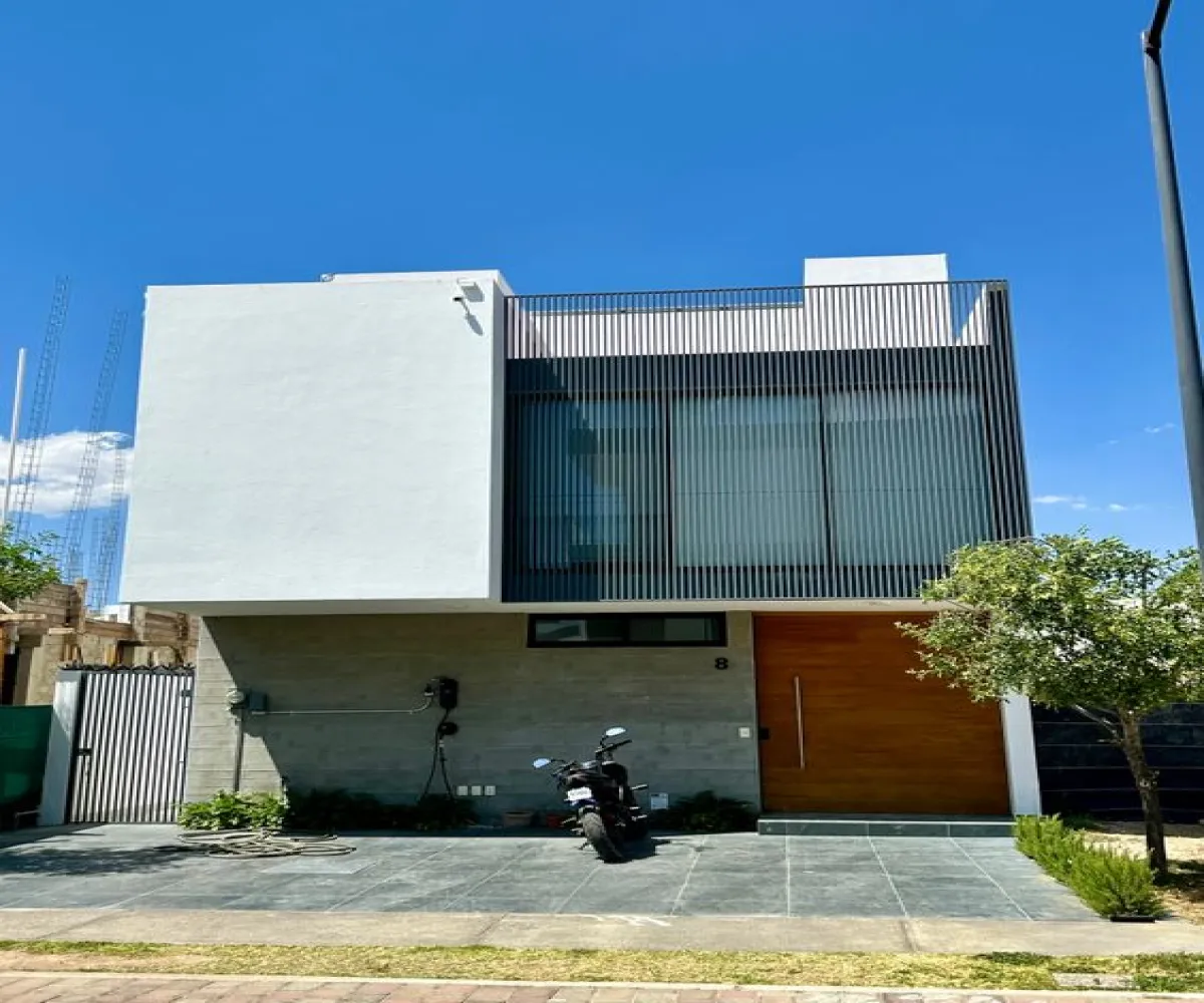 Casa En Venta,Bosques Vallarta,Circuito del Bosque 493 8, Zapopan, Jalisco 45222, 4 Habitaciones,4 Baños,Circuito del Bosque,3,pTRz2YC