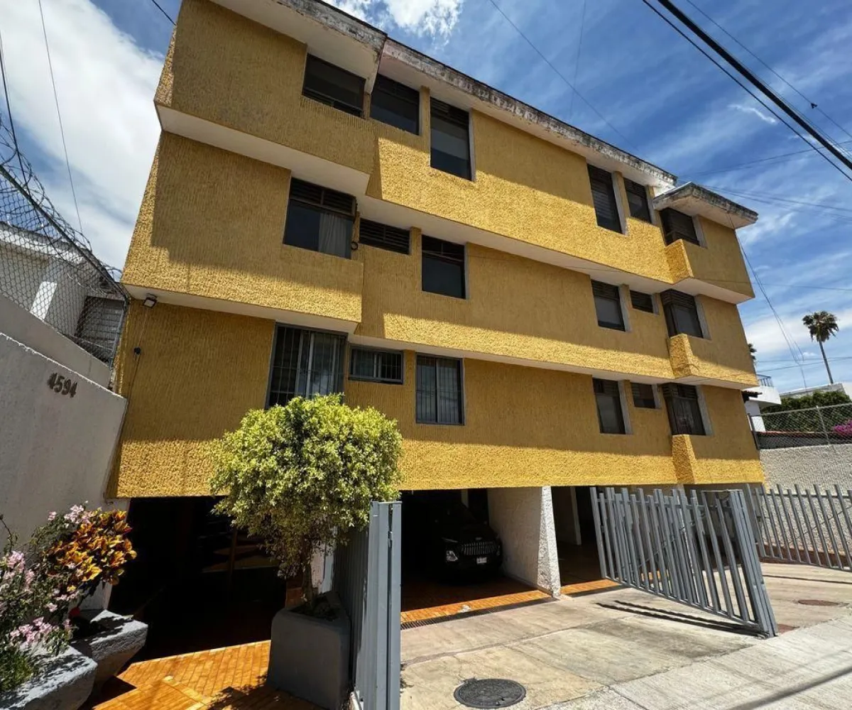 Departamento En Venta,Jardines de Guadalupe,San Luis Gonzaga 4594 202, Zapopan, Jalisco 45030, 3 Habitaciones,2 Baños,San Luis Gonzaga ,1,puttZKQ